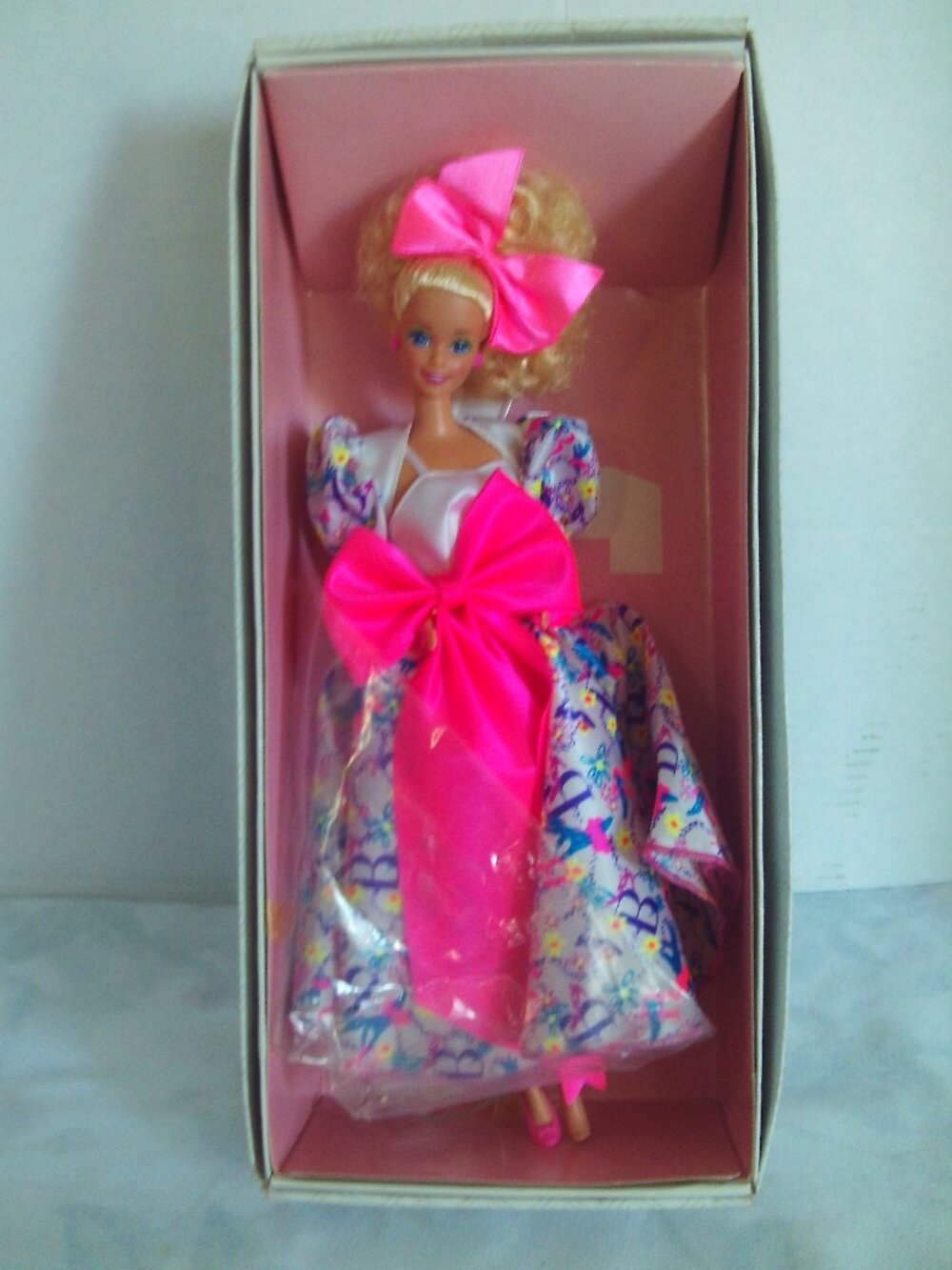 1990 Mattel Barbie Style Collector Doll (Special Limited Edition, Model #5315)